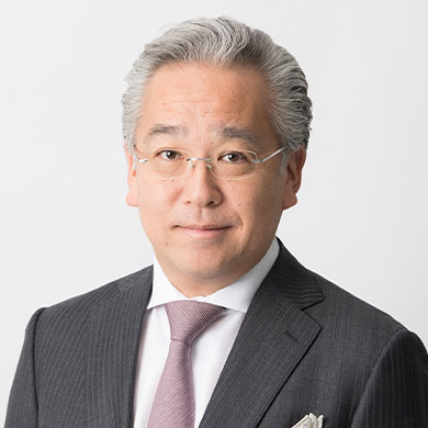 山下修平氏